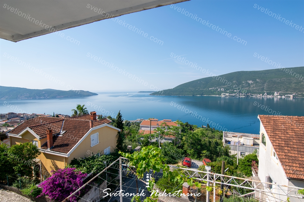 Prodaja kuca Herceg Novi – Porodicna kuca sa prelepim pogledom na more