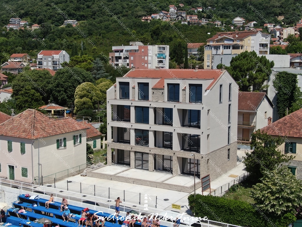 Prodaja stanova Hercegnovska rivijera – Stanovi u novogradnji u neposrednoj blizini mora, Bijela