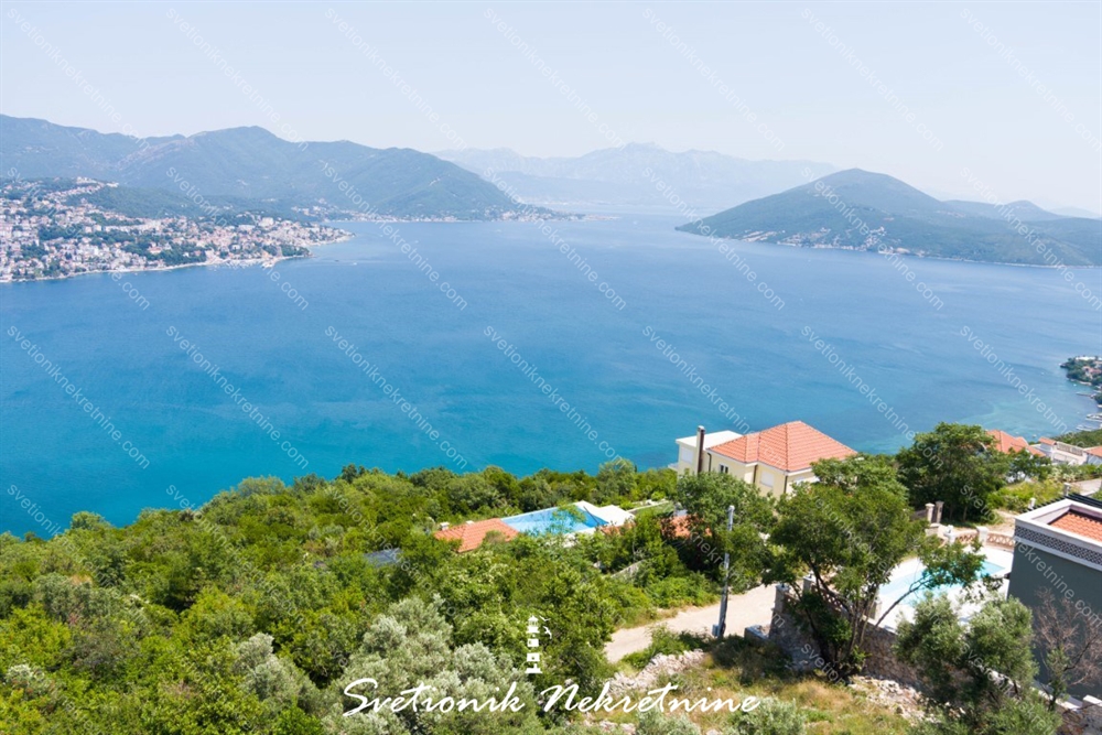 Prodaja zemljista Herceg Novi - Plac sa pogledom na more, Zvinje